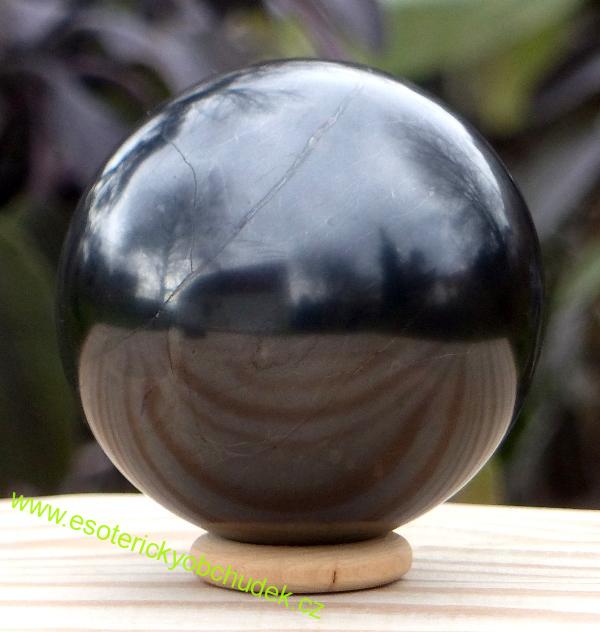 ŠUNGIT - Koule leštěná cca 3 cm