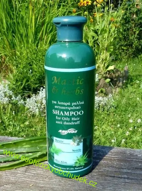 Šampon Mastix & Herbs proti lupům na mastné vlasy - 300ml