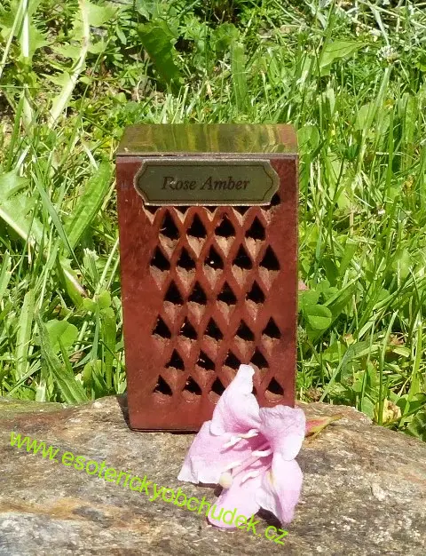 Přírodní tuhá esence - ROSE AMBER - RŮŽE + AMBRA - cca 5 g
