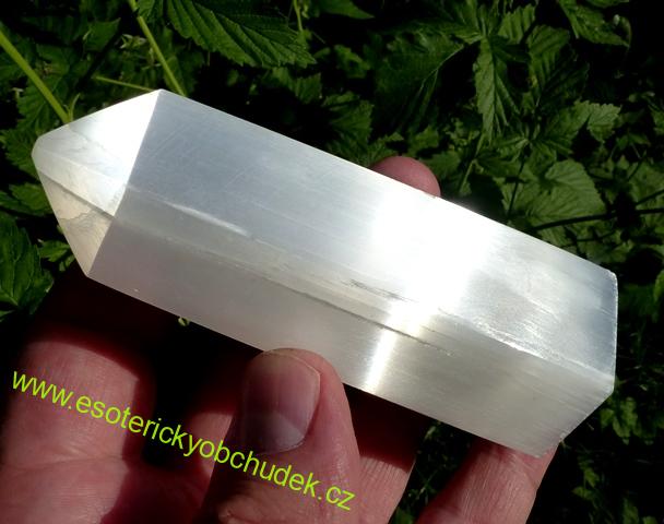 Obelisk ze selenitu 10 cm - cena do vyprodání zásob