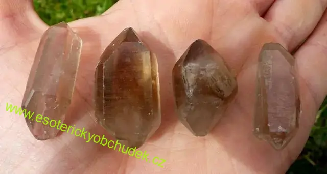 Záhněda - oboustranný krystal 3 - 3,5 cm délky