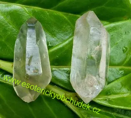 Křišťál - oboustranný krystal/herkimer 3 - 4 cm délky