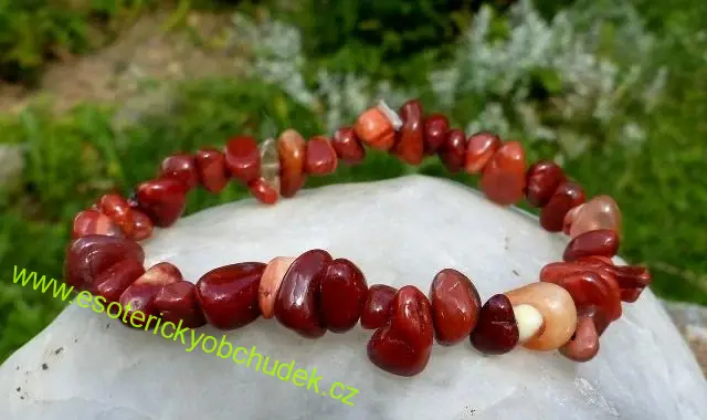 Náramek - KARNEOL (sardonyx) Madagaskar (sekaný)