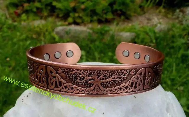 Náramek - měděný s gravírovaným keltským stromem života s magnety