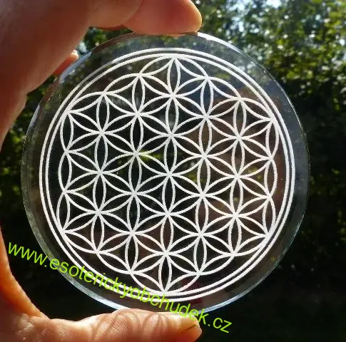 Skleněná podložka (podtácek) s laserovaným květem života - na harmonizaci, průměr 8 cm