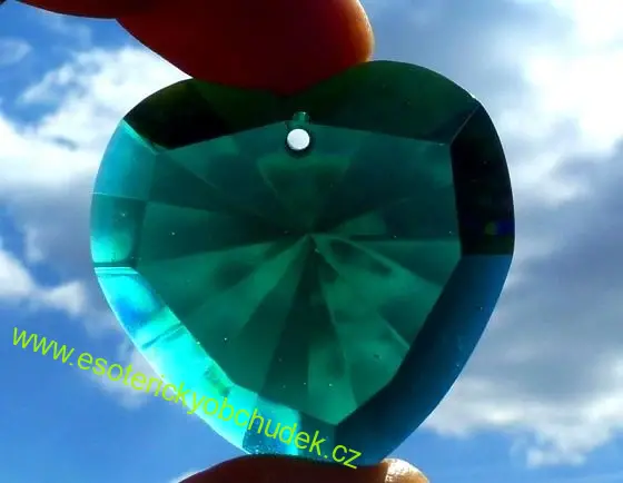 VYSOKOFREKVENČNÍ KRYSTAL SRDCE - PRALÁSKA/PRAMEN LÁSKY (Urgrund der Liebe) - objetí, výživa, síla lásky, sebedůvěra, klid