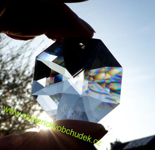 VYSOKOFREKVENČNÍ KRYSTAL PRO SPOČÍVÁNÍ V PŘÍTOMNÉM OKAMŽIKU "BE PRESENT" 60 mm