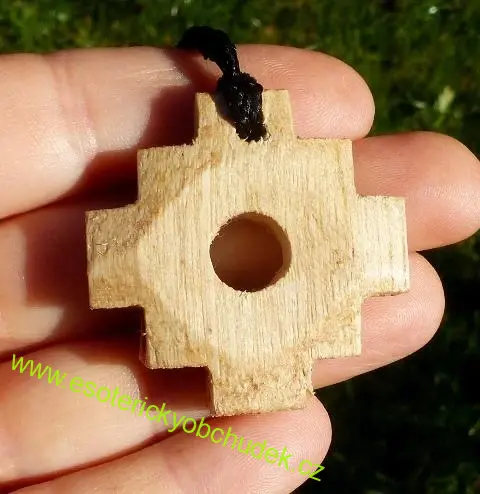 CHACANA (ANDSKÝ KŘÍŽ) - PALO SANTO - symbol ručně vyřezaný přívěsek na šňůrce