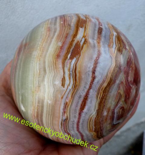 Koule z aragonitu cca 10 cm