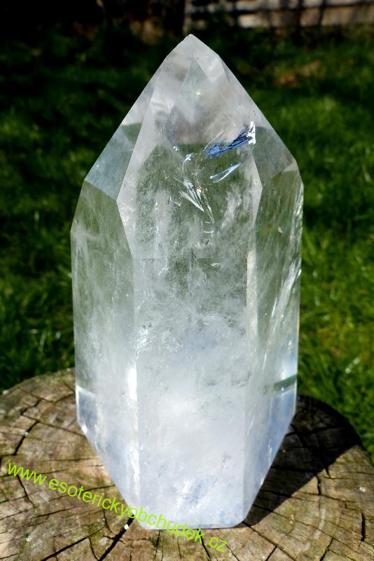 KŘIŠŤÁL - krásný krystal dobrušovaný (špice leštěná)11,3 cm 