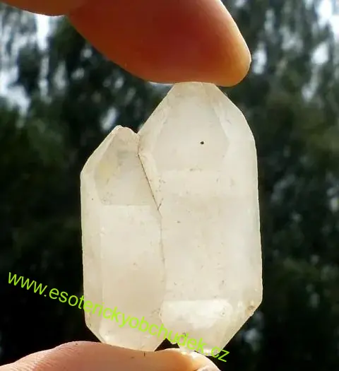 Křišťál - oboustranný krystal/herkimer 3 - 4 cm délky