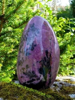 Rodonit - obelisk 11 cm