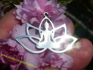 Přívěsek BUDHA V LOTOSU - nerez ocel