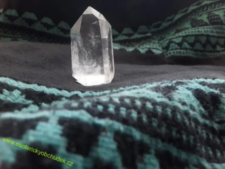 KŘIŠŤÁL - krystal dobrušovaný (špice leštěná) 3,8 cm